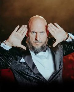 Andrés Parra traerá risas con reflexión a Santo Domingo