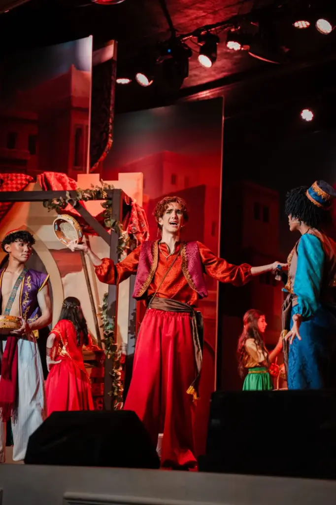 Saint George School presentó musical Aladdin Jr.