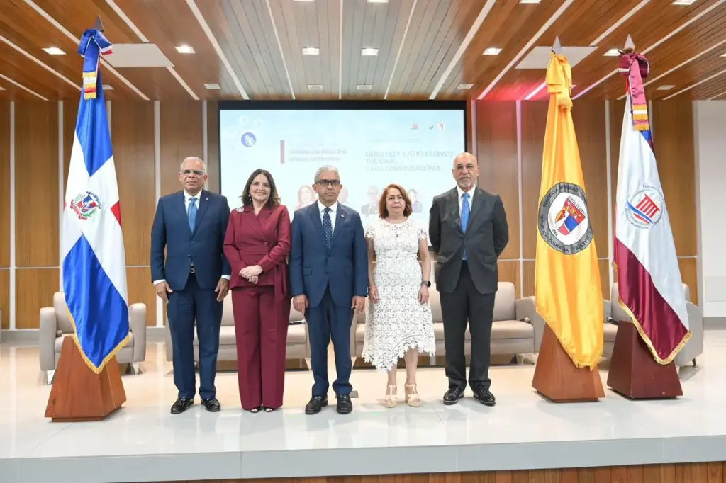 TC inaugura diplomado dirigido a comunicadores