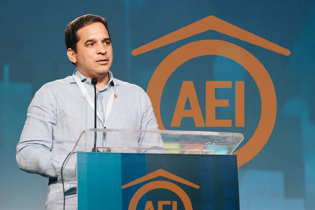 AEI valora aprobación ley que regula la intermediación inmobiliaria