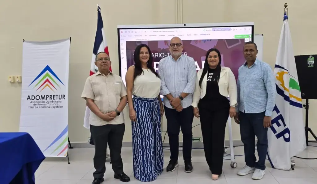 Adompretur realiza seminario-taller “Repensar Adompretur” en filial La Romana-Bayahíbe