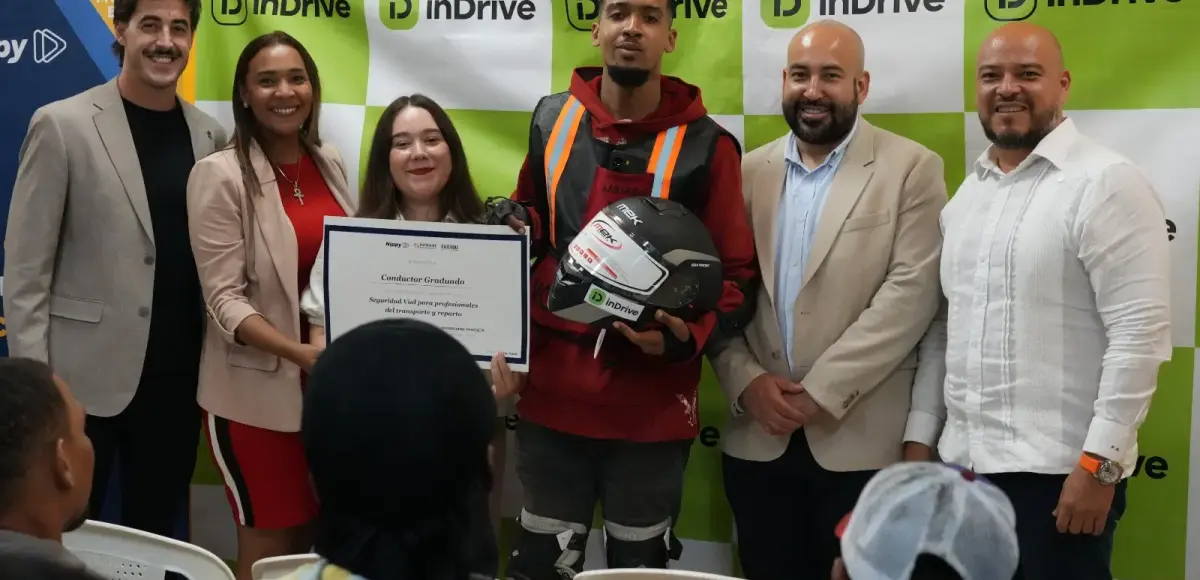 inDrive, Nippy e INTRANT premian a conductores de motocicleta capacitados en seguridad vial