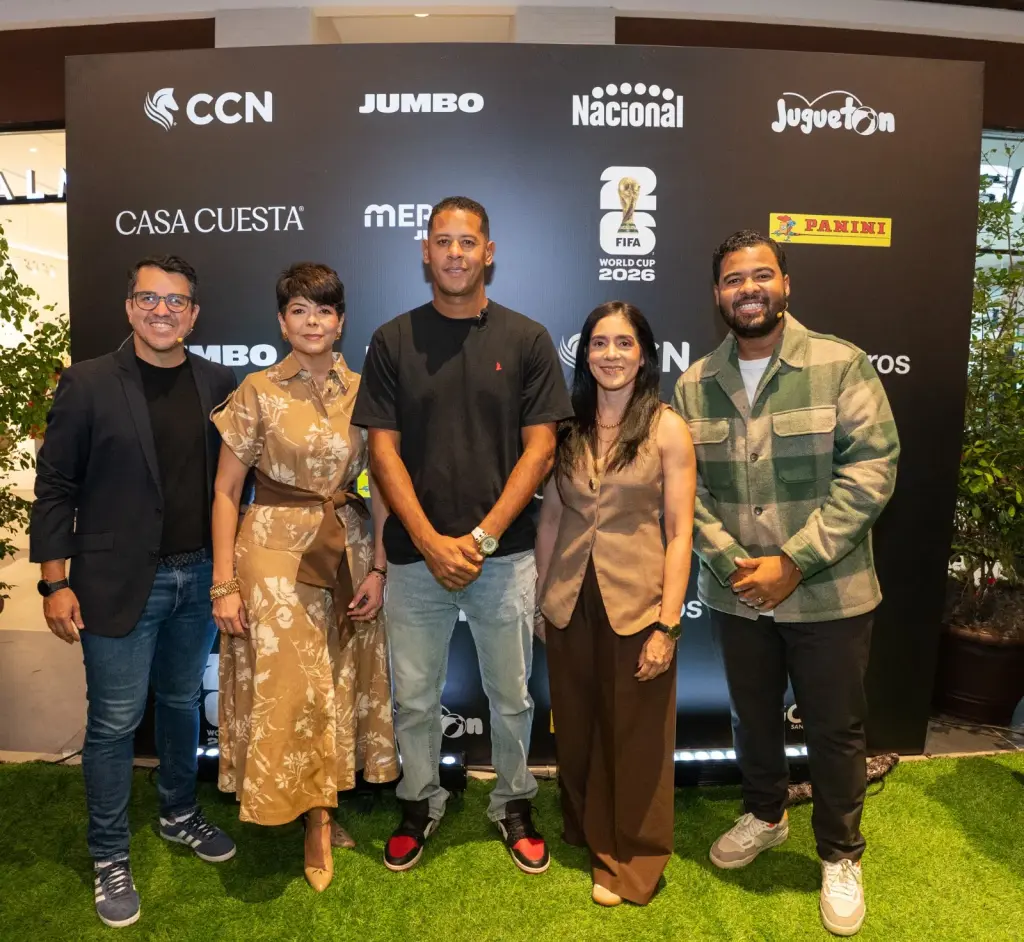 CCN y Panini presentan en Santiago álbum y estampas oficiales de la Copa Mundial de Fútbol FIFA 2026