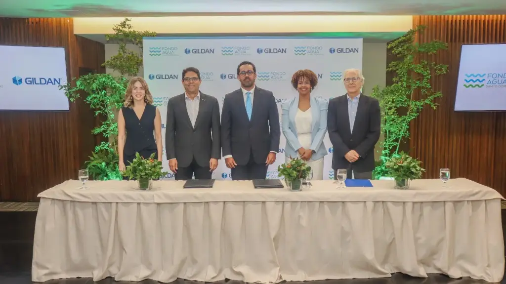 Gildan y Fondo Agua fortalecen la protección hídrica con nuevo acuerdo