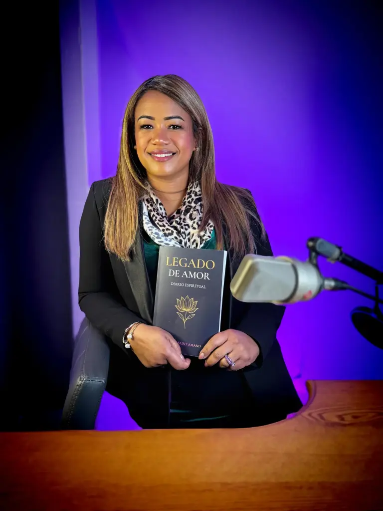 Dominicana impulsa nueva visión del acompañamiento funerario en New Jersey