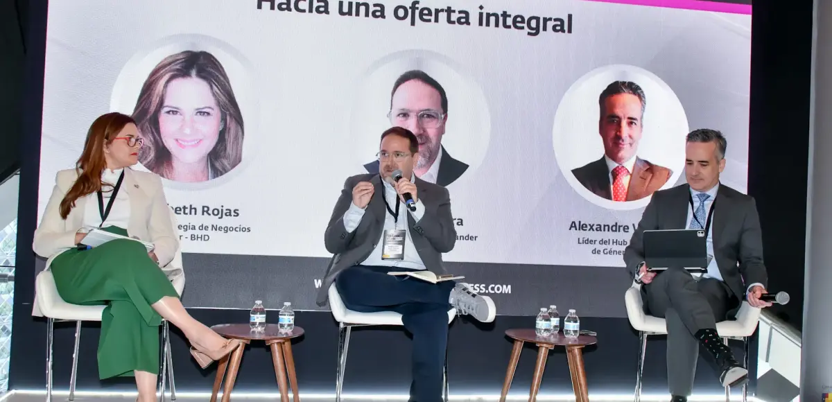BHD expuso su propuesta de valor dirigida a mujeres mayores de 60 años en el Congreso Internacional de Economía Plateada