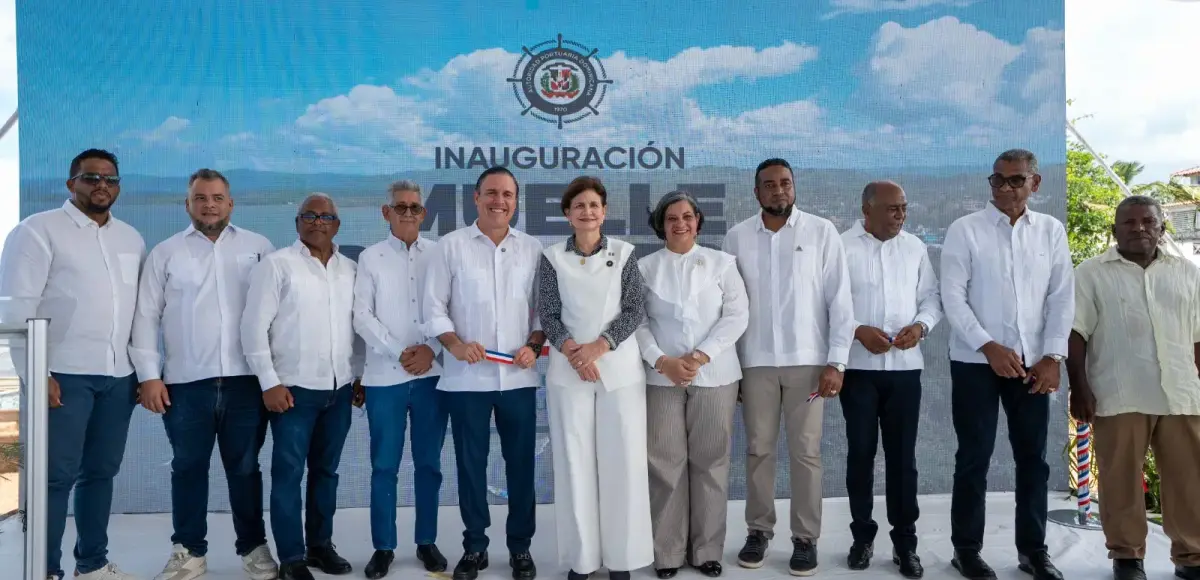 Raquel Peña y Jean Luis Rodríguez inauguran muelle pesquero de Sabana de la Mar