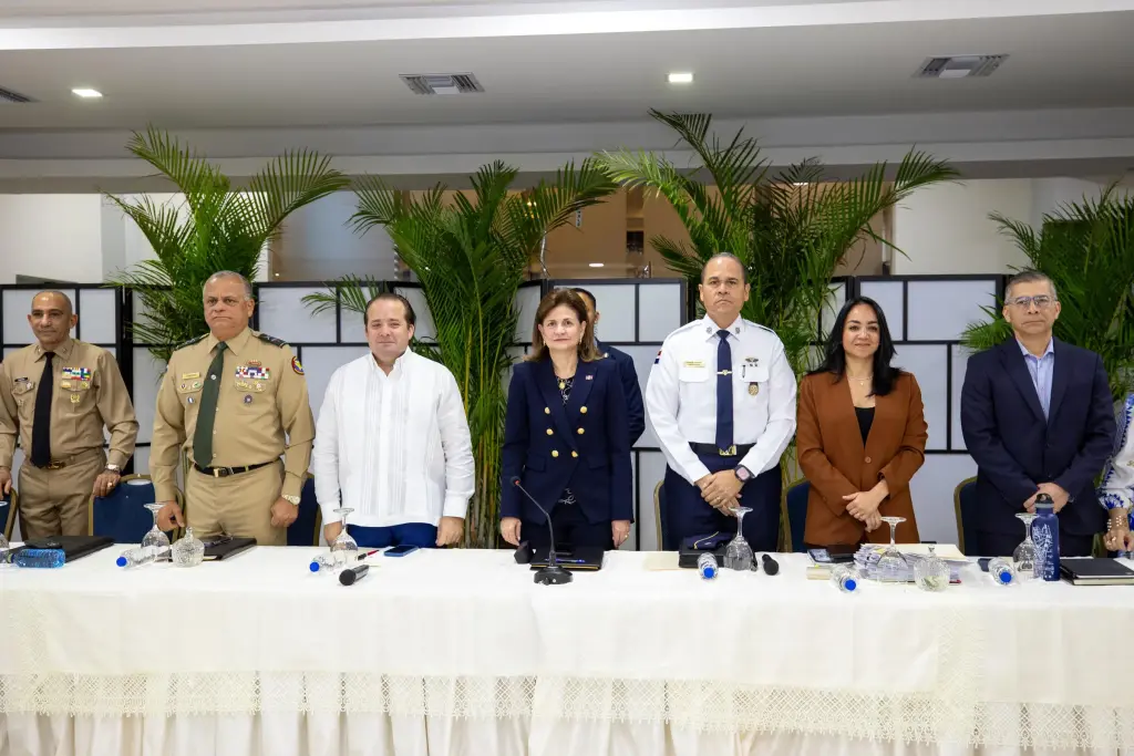 Vicepresidenta Raquel Peña encabeza reunión de seguimiento al Plan de Seguridad Ciudadana