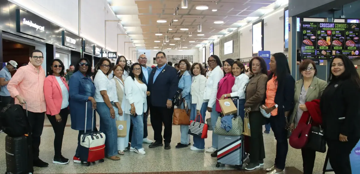 Notariado Dominicano fortalece su presencia internacional en la 115.ª Plenaria de la CAAm-UINL en Bolivia