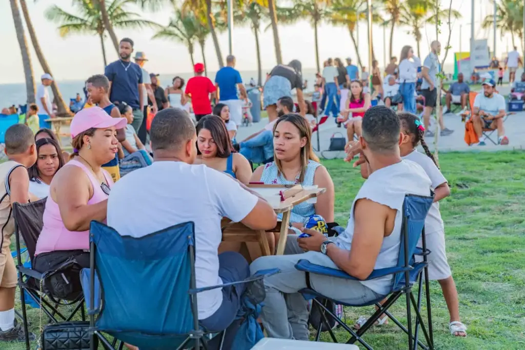 Miles disfrutan el Malecón Deportivo que recibió en un mes 40 mil visitantes