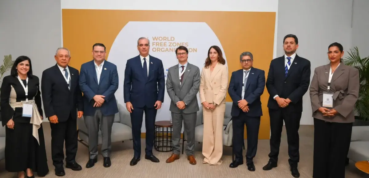 Ministerio de Industria, Comercio y Mipymes y DP World anuncian inversión adicional de USD$100 millones para 2026