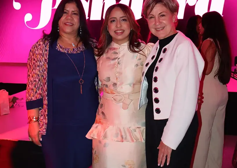 Revista Pandora realiza “Esencia de Madre” en una velada llena de emociones