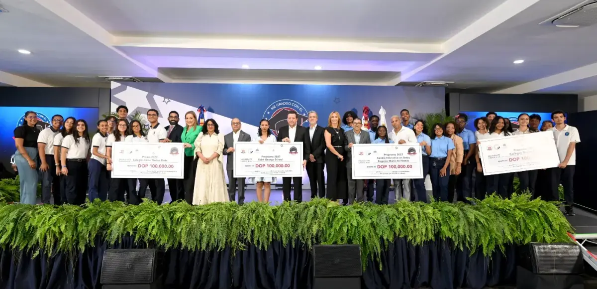 Centros educativos del Distrito Nacional y Boca Chica obtienen primer lugar en el concurso Me Gradúo con el TCRD