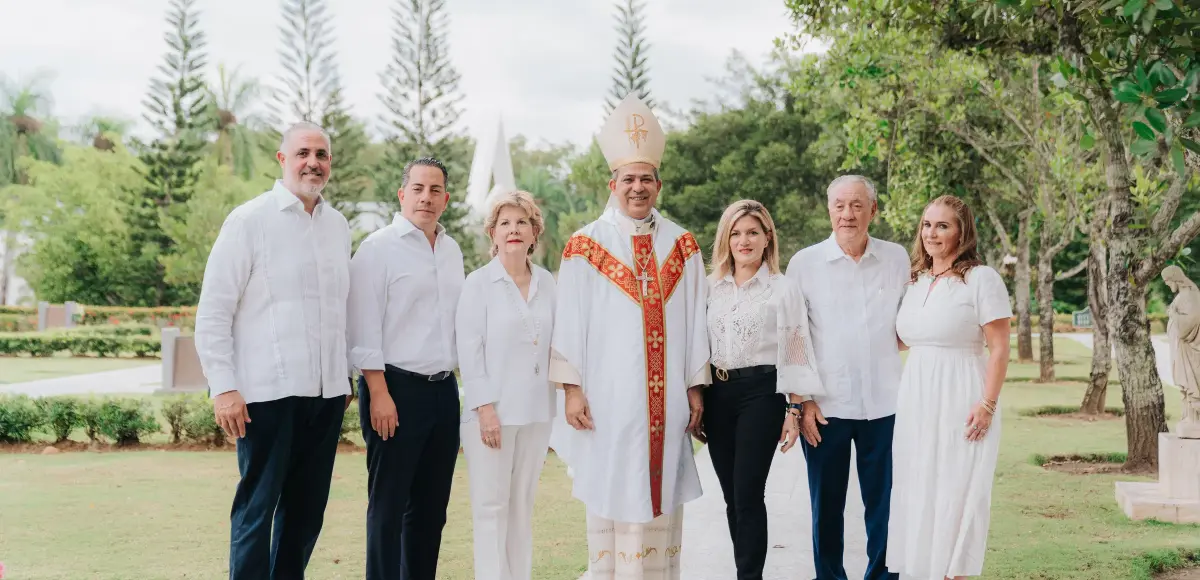 Parque Cementerio Puerta del Cielo celebra emotiva misa en honor a las madres