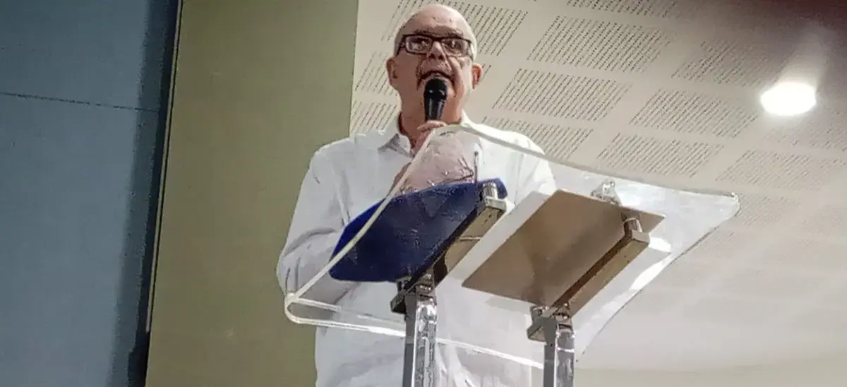 Presentan en El Seibo el libro Los del Monte, de Roberto Cassá