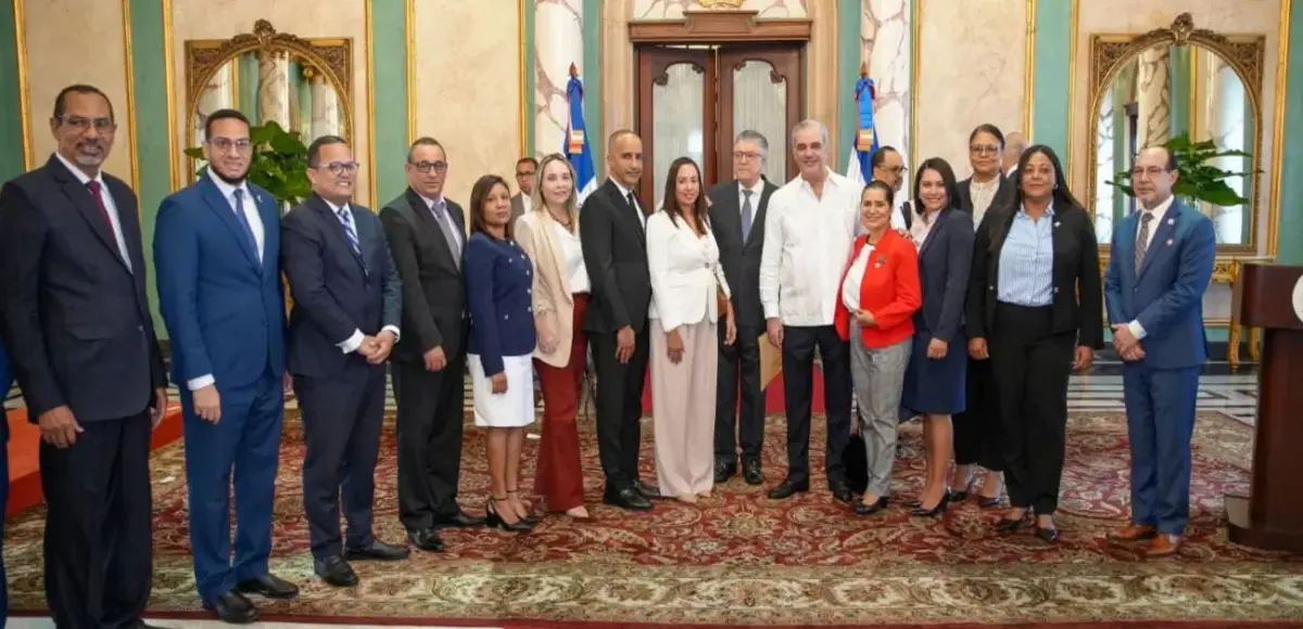Presidente Abinader juramenta al Comité Dominicano de Salud Mental Penitenciaria