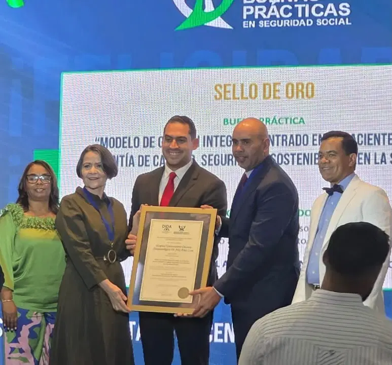 Hospital Ney Arias Lora recibe doble "Sello de Oro durante "Premio a las Buenas Prácticas en Seguridad Social 2026″