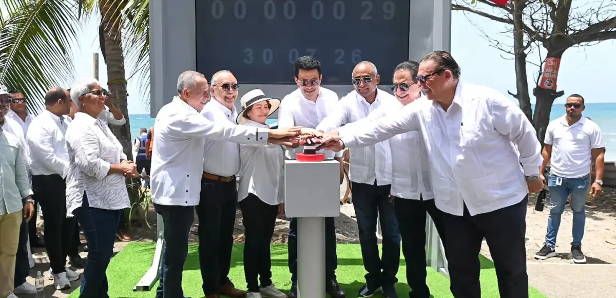 David Collado inicia obras turísticas en Baní por 137 millones de pesos