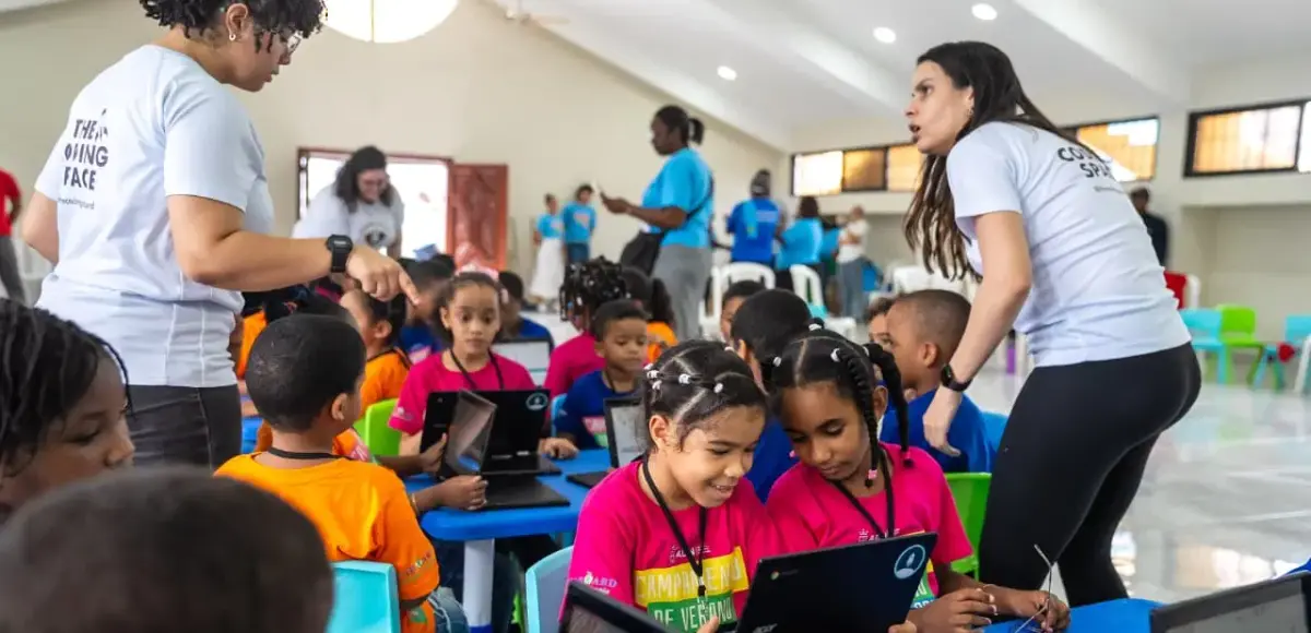 Carolina Mejía inicia Campamento de Verano 2026 de la Alcaldía del DN en Cristo Rey