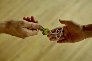 Airbnb y Airbnb.org anuncian alianzas en el Caribe para apoyar a las comunidades antes de la temporada de huracanes