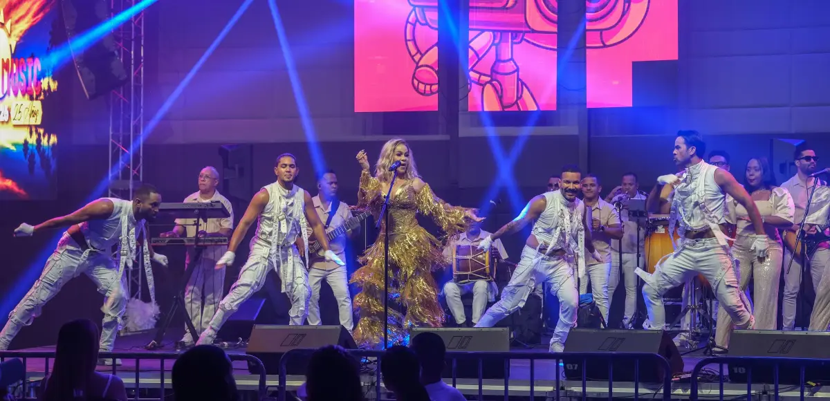 Miriam Cruz eleva el Latin Music Tours con espectáculo por todo lo alto