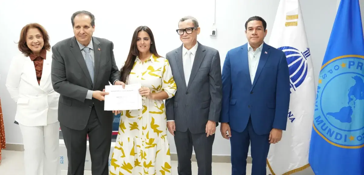 Ministerio de Salud Pública reconoce al Banco BHD por sus salas de lactancia
