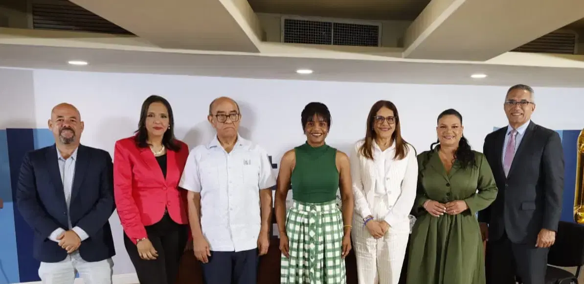 Revista De Paseo celebra sus 15 años con un foro sobre el turismo interno dominicano