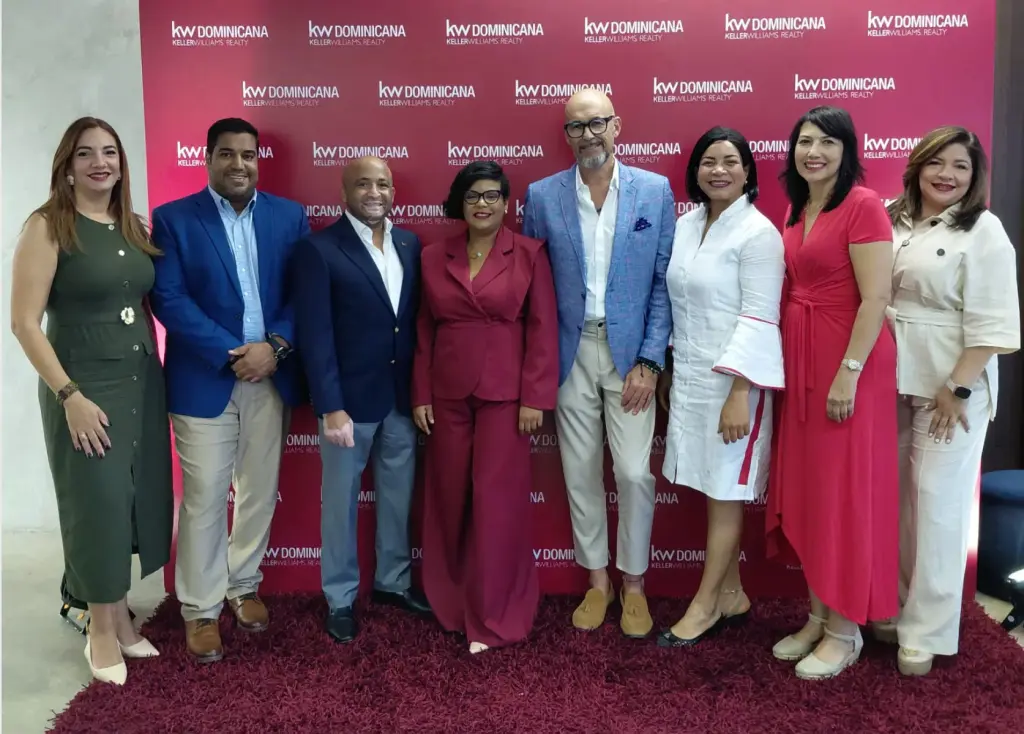 CLERHP amplía su red internacional de brokers mediante un acuerdo estratégico con Keller Williams