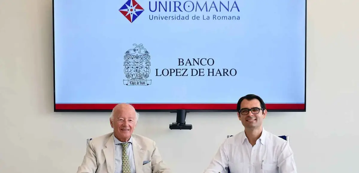 UNIROMANA y Banco López de Haro fortalecen su alianza en favor de la educación superior en la Región Este.