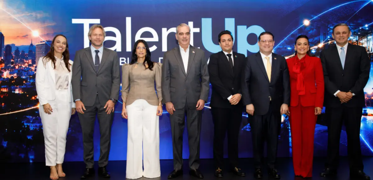 Presidente Luis Abinader participa en lanzamiento de “Talent Up”, iniciativa regional del Banco BID, Google Cloud y Cisco Networking Academy
