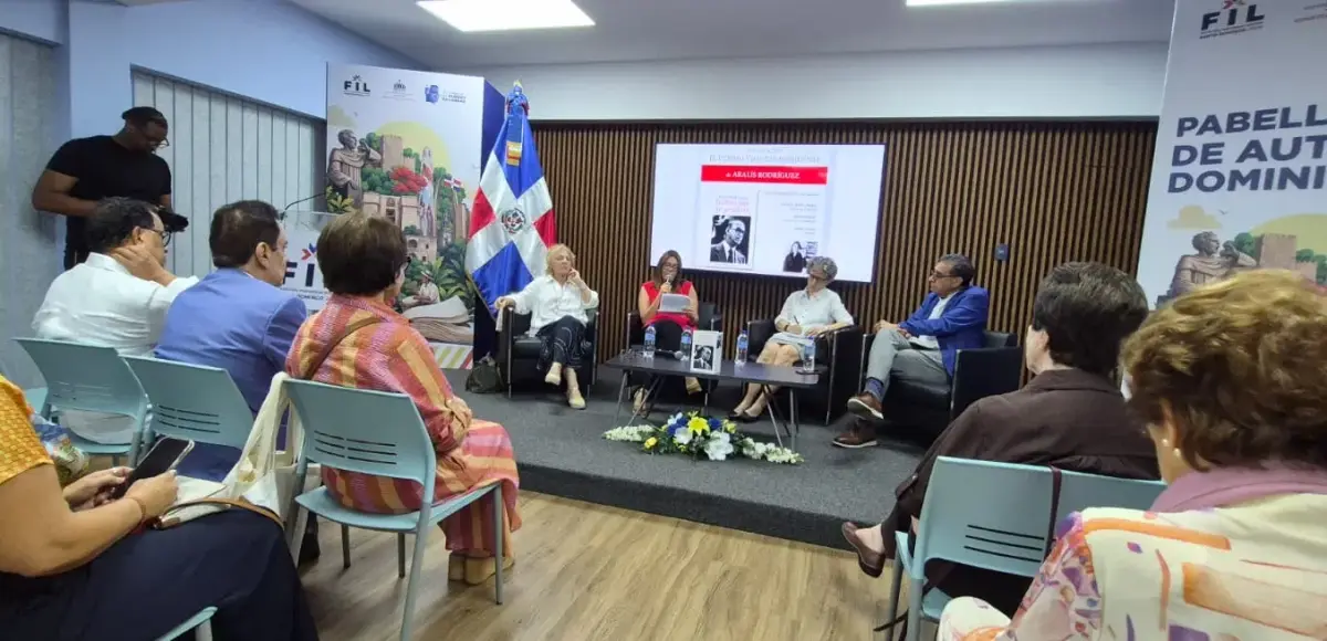 En la FIL 2026 impactan obras de ficción, utopía e historia de Aralís Rodríguez, León Octavio y Avelino Stanley