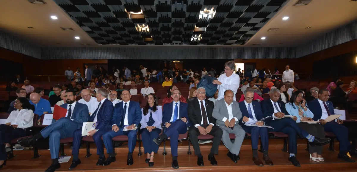 La UASD inaugura simposio que reune destacados académicos nacionales y extranjeros