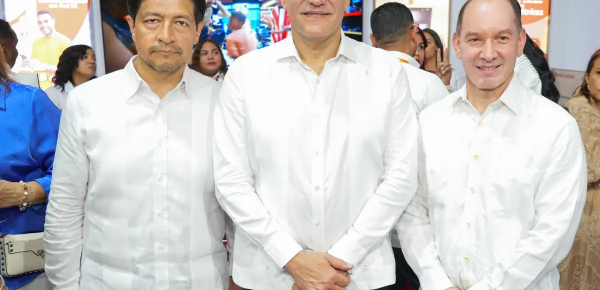 Claro impulsa la región norte con soluciones innovadoras en Expo Cibao 2026
