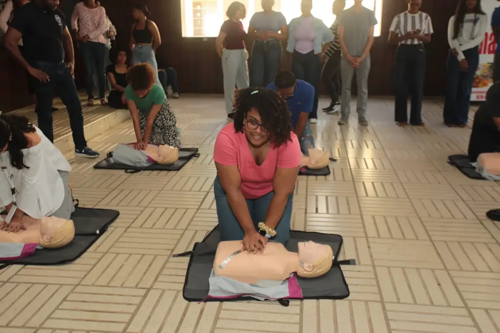 UASD realiza jornadas masivas de capacitación en Reanimación Cardiopulmonar