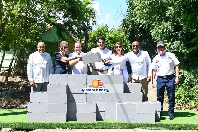 David Collado deja iniciadas obras en Maimón, Puerto Plata, por más de 168 millones de pesos