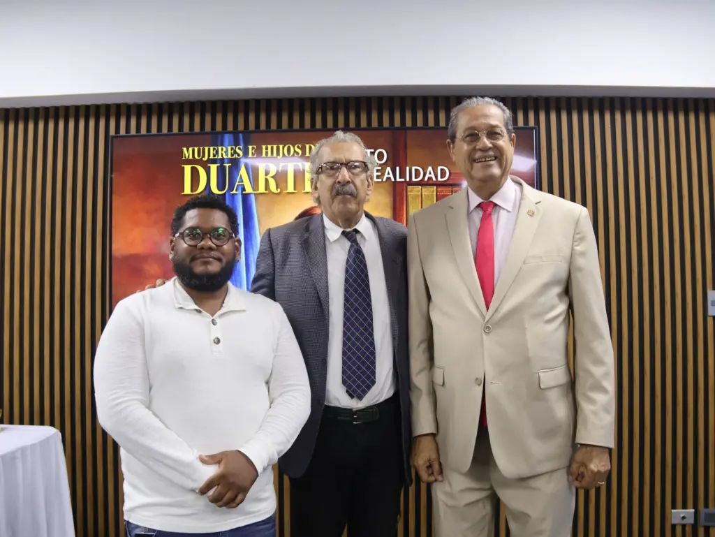 Analizan las versiones sobre las mujeres e hijos de Juan Pablo Duarte en el Museo Nacional de Historia y Geografía