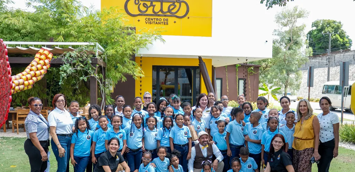 Fundación Cortés exporta su programa educativo Educa Cortés: El Arte del Bienestar y la Salud Mental a República Dominicana