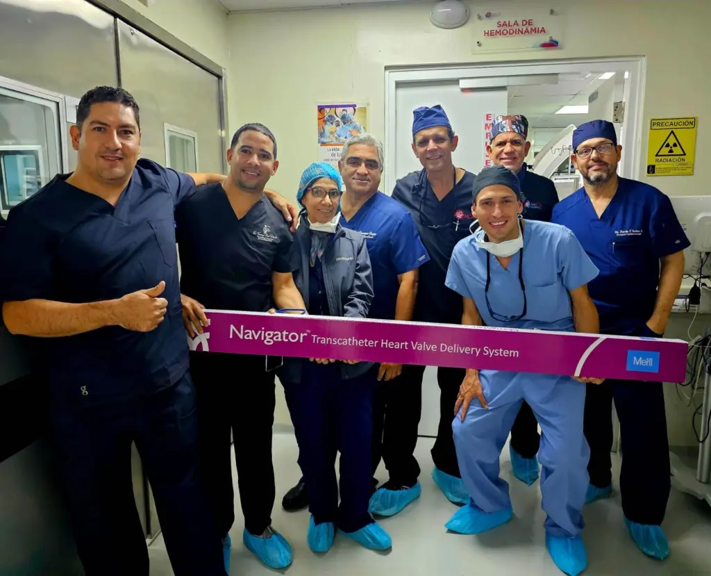 Hito médico en RD: Realizan con éxito primer reemplazo valvular mitral percutáneo en Moderno MCA