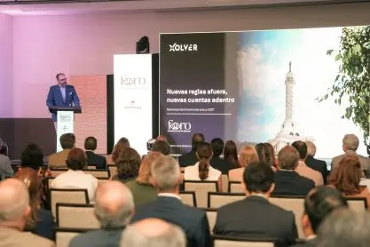 Foro Hotel Santiago conecta el escenario económico global con las decisiones empresariales de cara a 2027