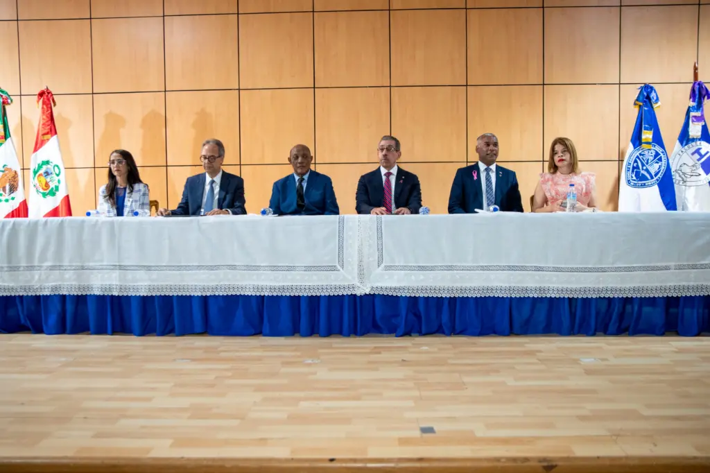 UASD apertura la XV Semana Internacional de la Poesía