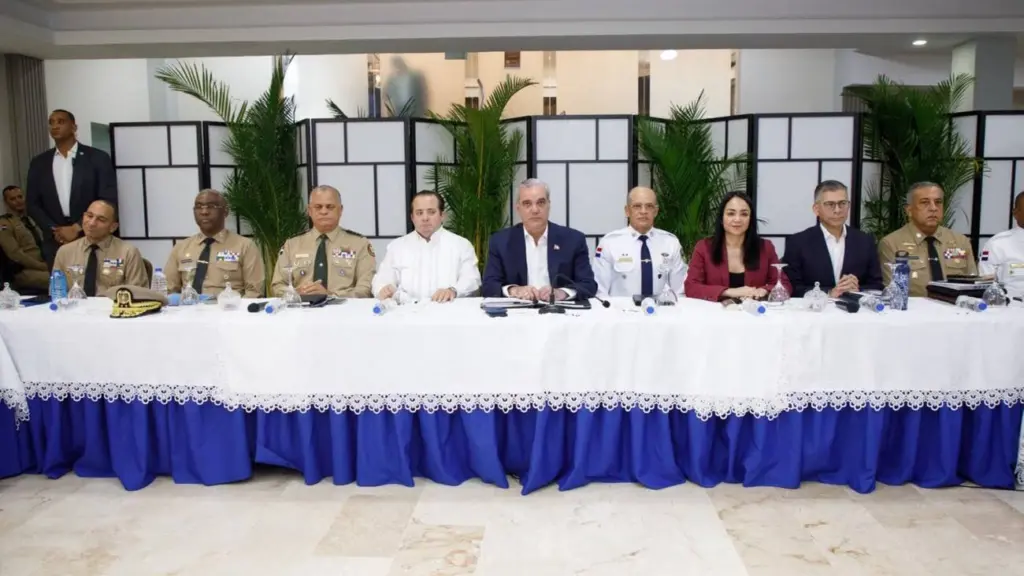 Presidente Abinader encabeza evaluacion del Plan de Seguridad Ciudadana
