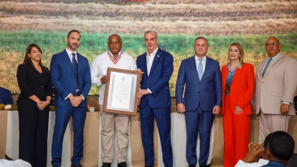 Presidente de la Asociación Dominicana de Hacendados y Agricultores destaca financiamientos del Gobierno por más de RD$25,000 millones a favor de más de 19,000 productores en 2025